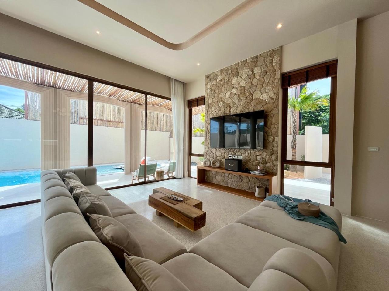 5 Bedrooms Luxury Pool Villa Jomtien Buitenkant foto